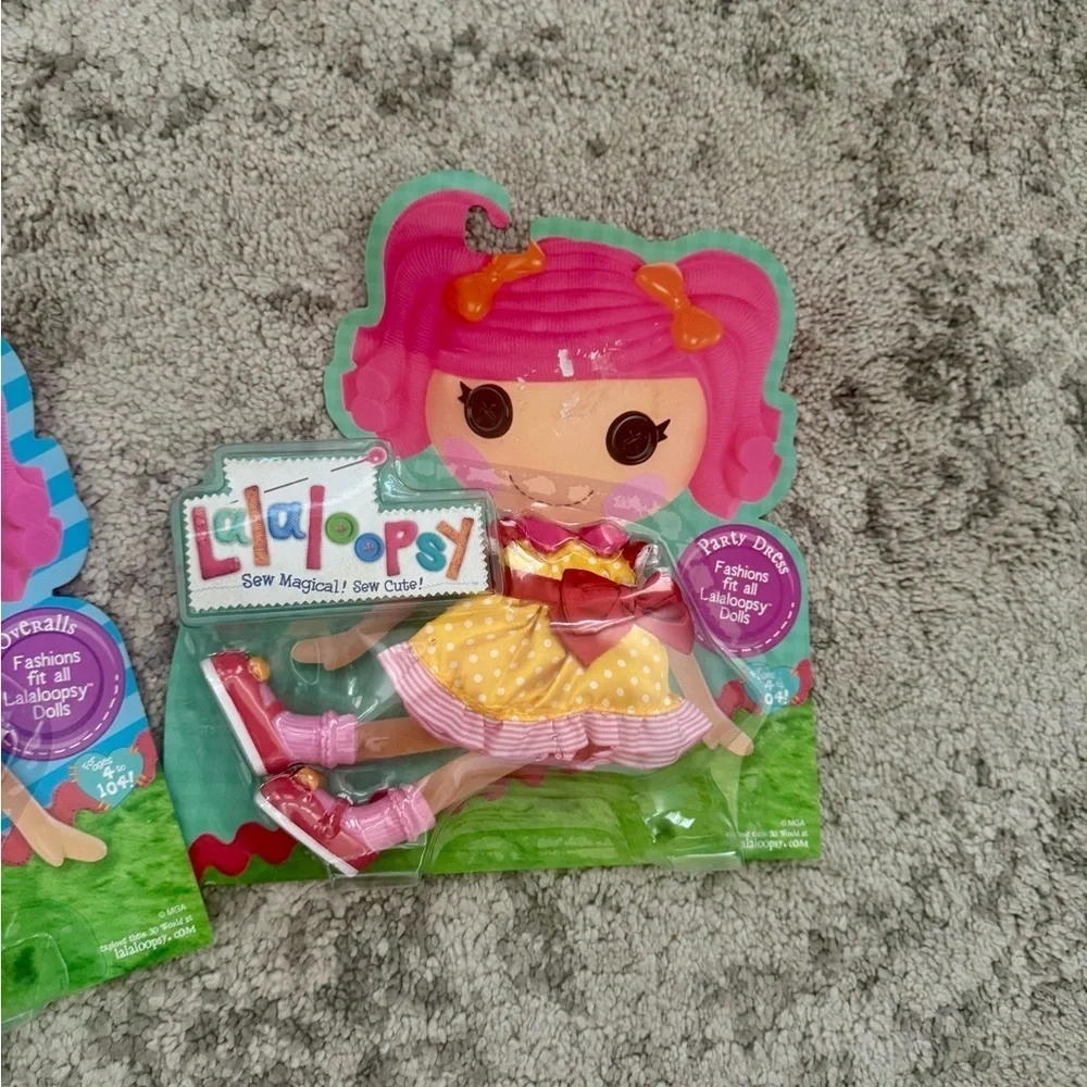 NIP Lalaloopsy doll outfits